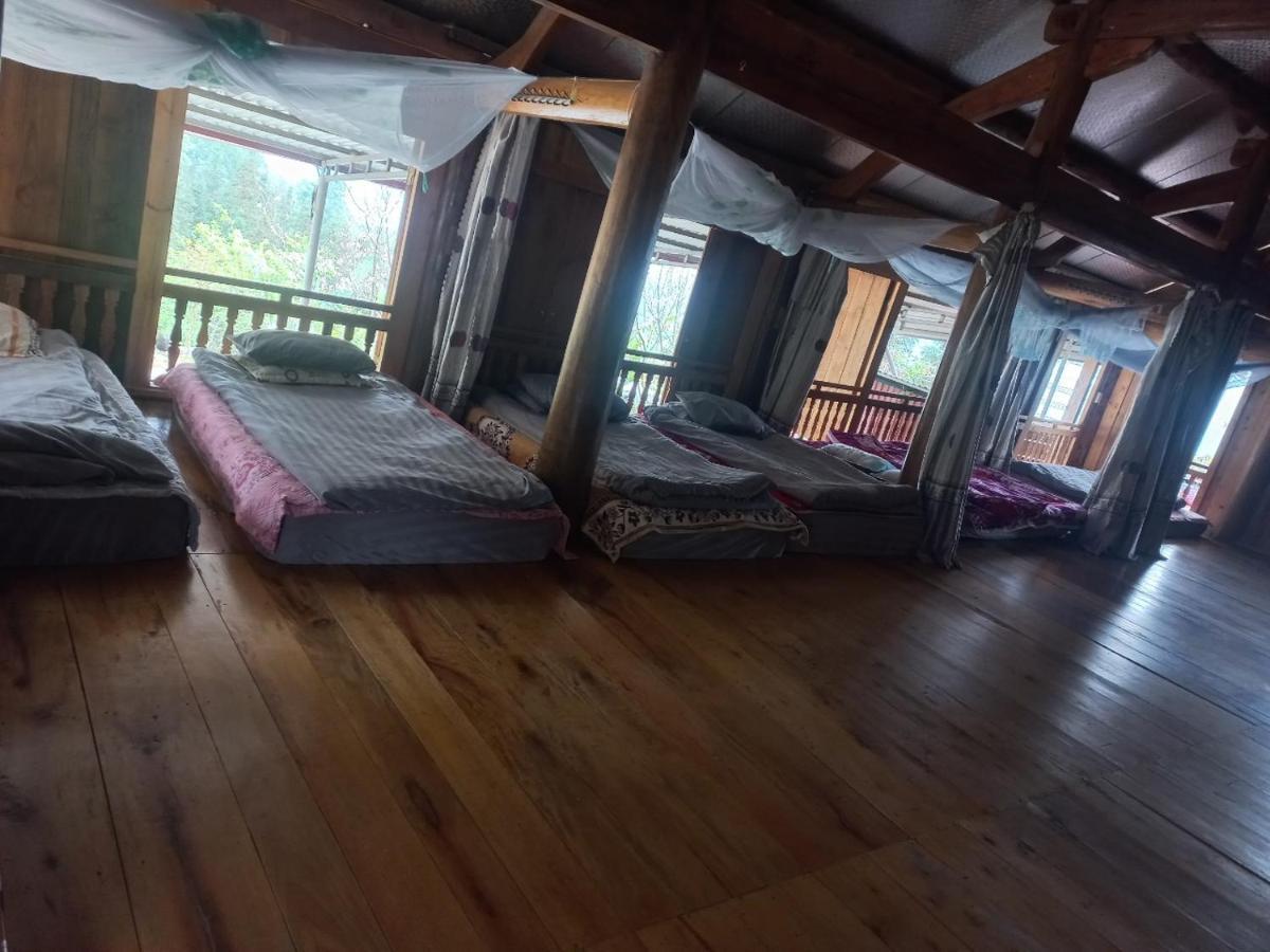Homestay Hoang Vu Ha Giang Exteriör bild