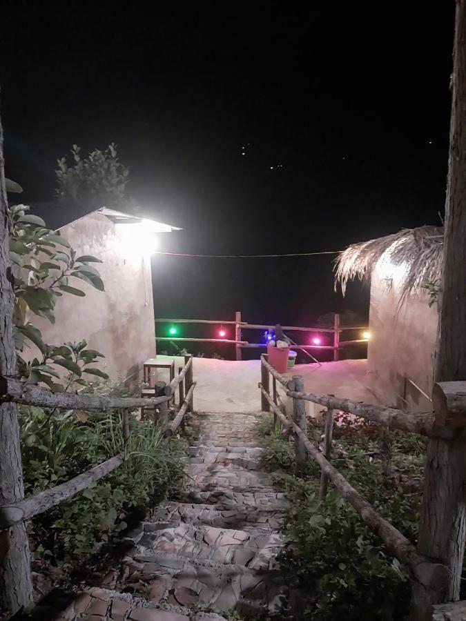Homestay Hoang Vu Ha Giang Exteriör bild